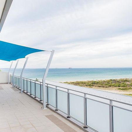 Spinnakers by Rockingham Apartments Exteriör bild
